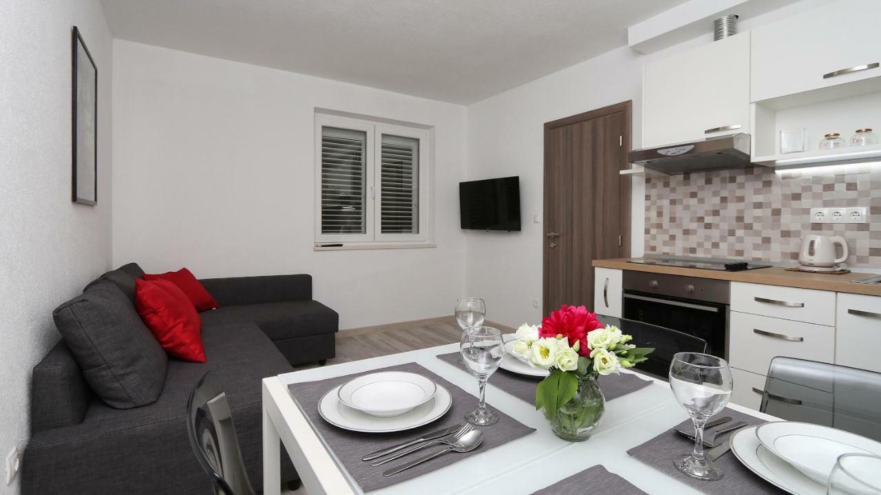 Modern Apartments Iva Makarska Dış mekan fotoğraf